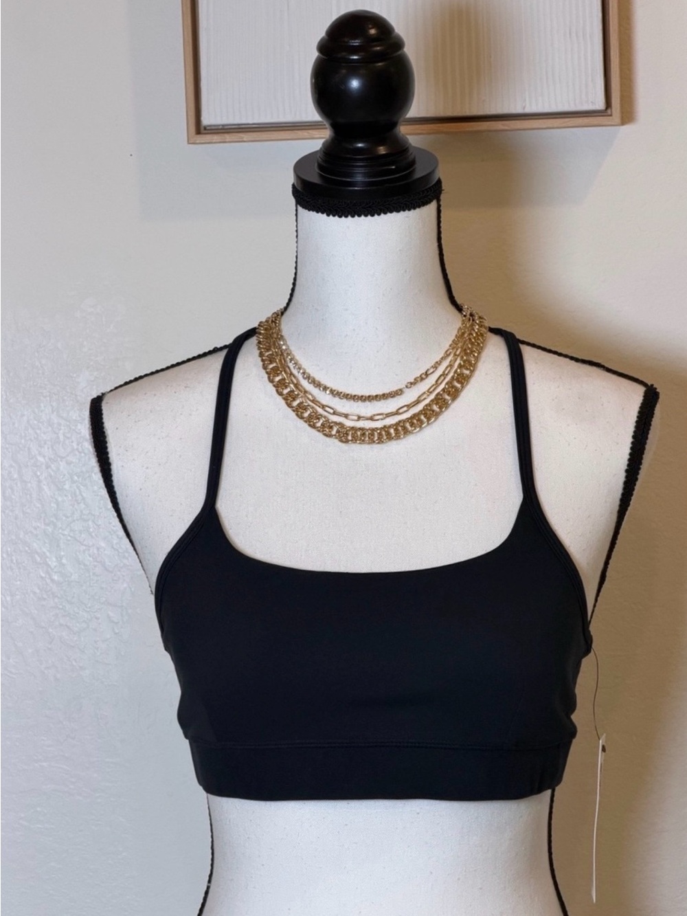 manduka Strappy Black Scoop Neck Sports Bra- Medium NWT